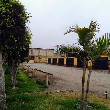 Motel Sahara Suites Barranca Exterior foto